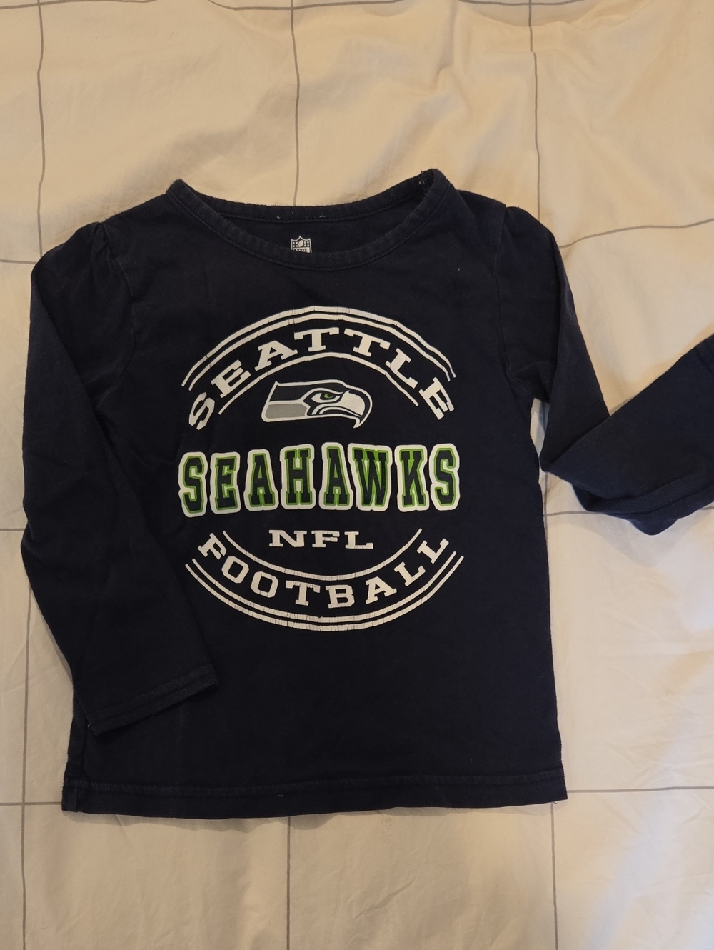 NFL Seattle Seahawks Long Sleeve Tee - Navy & Green